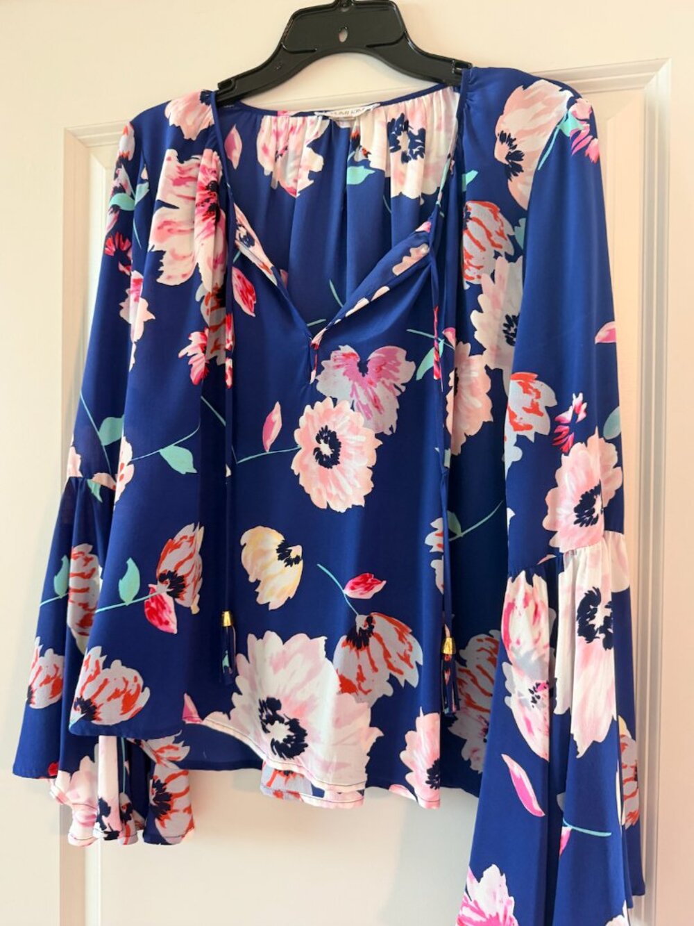 Blue Floral Print blouse